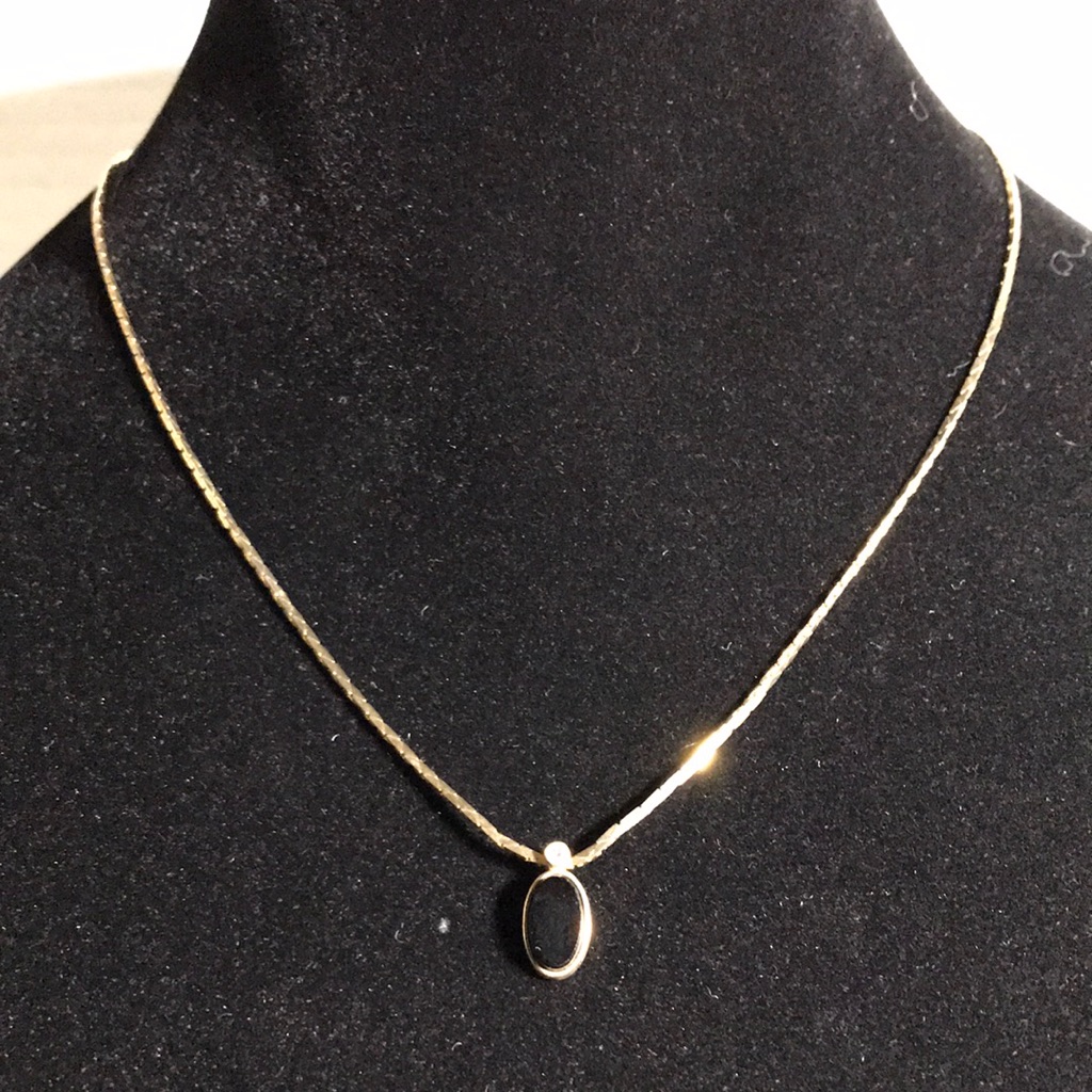 Gold Plated Avon Chain Necklace With Zircon And Black Agate